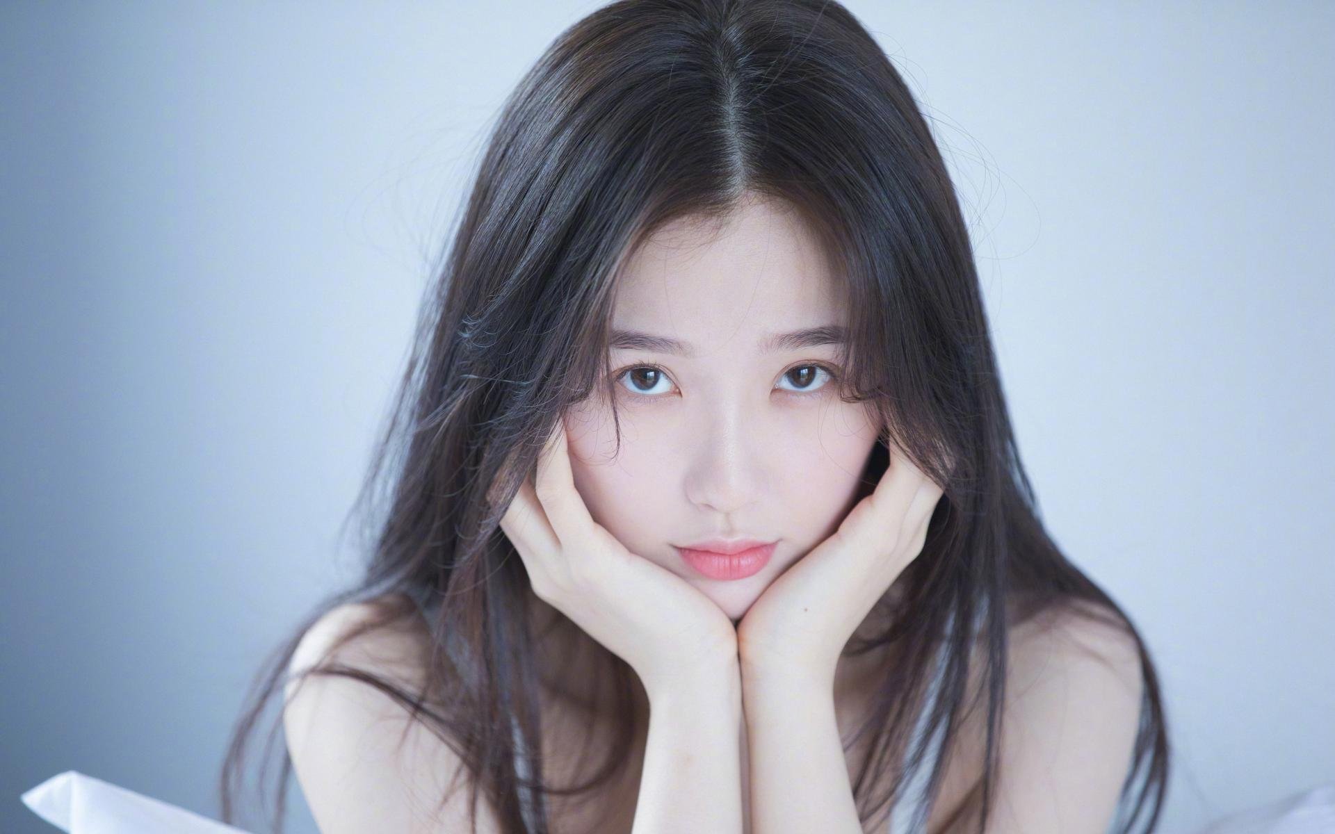 神之一脚,特奥小角度爆射撕裂智利防线,当配角球员决定比赛